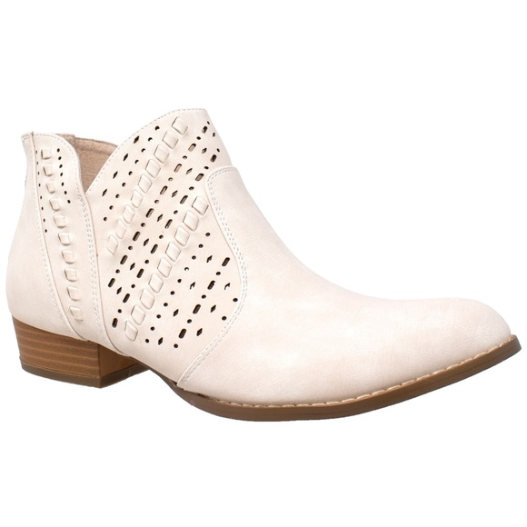 SOBEYO Ankle Booties Perforated Cutout AMI-01 - Picture 3 of 7